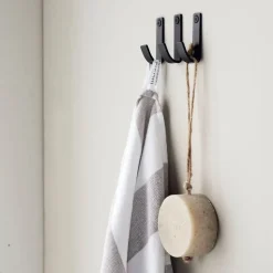 3 Ganchos Thapsus, Acabado negro cepillado