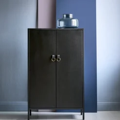 Aparador Francis, Negro, cuero negro