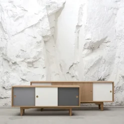 Aparador Moodi 180, Blanco/roble, cuerpo de roble