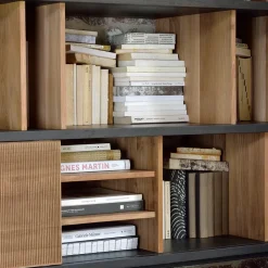 Aparador Oscar, Teca 2 puertas correderas 3 cajones