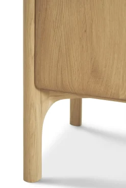 Aparador PI, Roble, 3 puertas