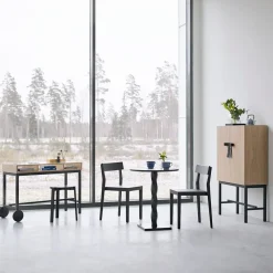 Aparador The Bow, roble aceitado blanco-negro