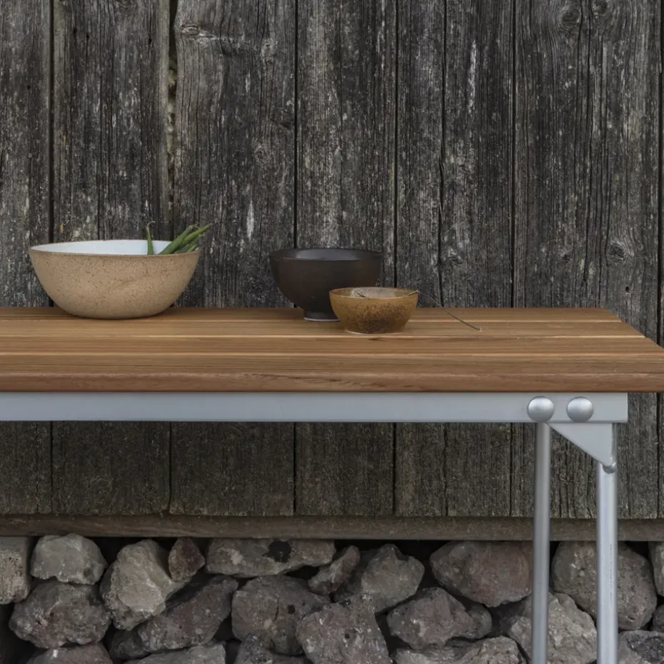 Banco 8, Roble lacado blanco-estructura de acero galvanizado en caliente