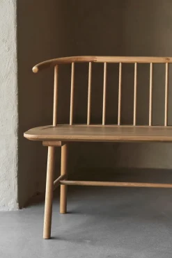 Banco de comedor VIOR, Roble lacado