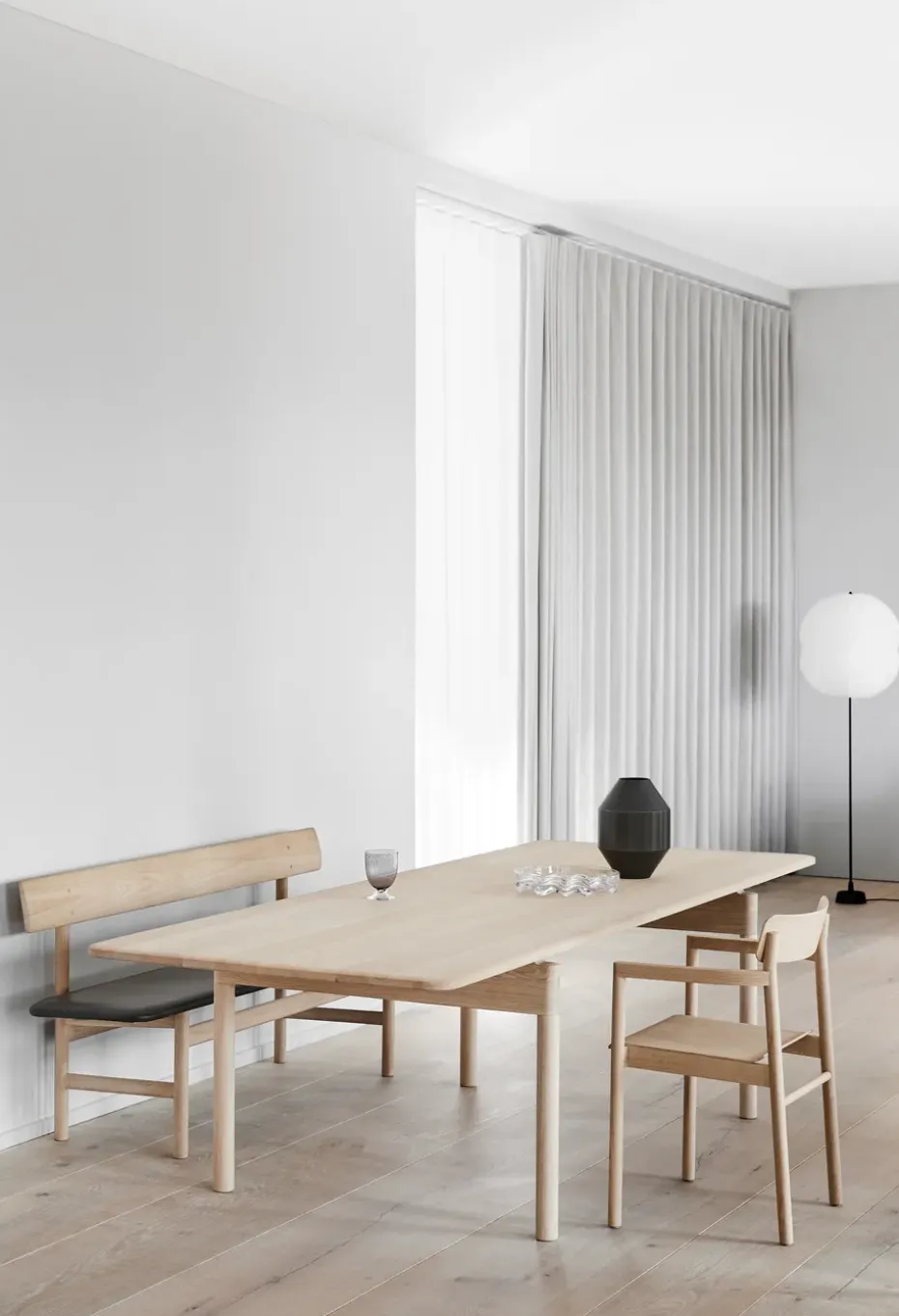 Banco Mogensen 3171, Cuero omni 307-roble enjuagado