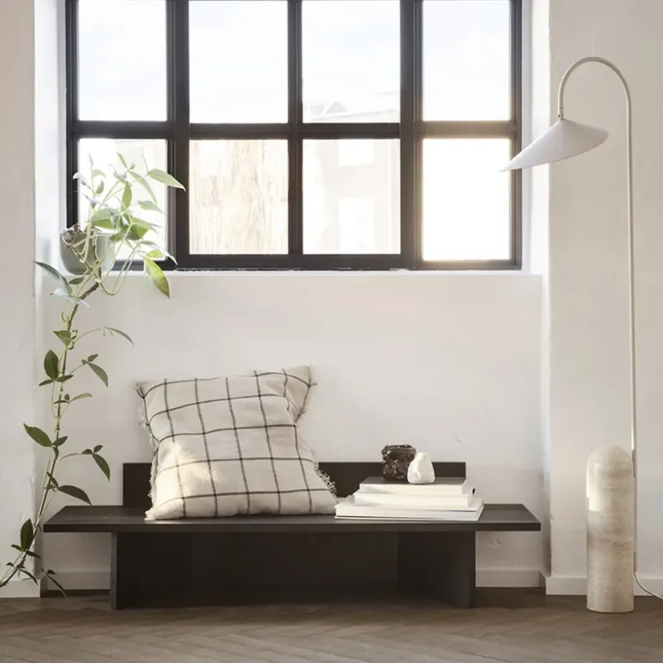 Banco Oblique, Oak black oiled