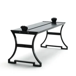 Banco Sneckan, Pino lacado en negro, soporte negro