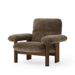 Butaca Brasilia, Dark oak-Root sheepskin