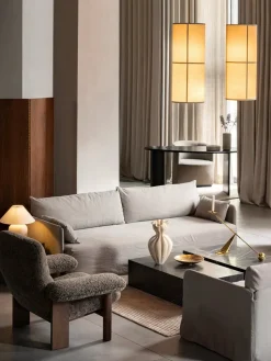 Butaca Brasilia, Dark oak-Sahara sheepskin curly