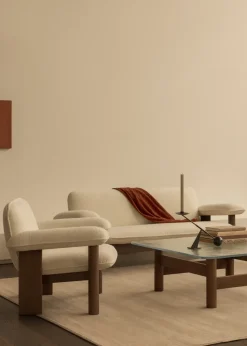 Butaca Brasilia low back, Walnut-Sahara sheepskin curly