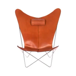Butaca KS Chair, cuero avellana, estructura de acero inoxidable