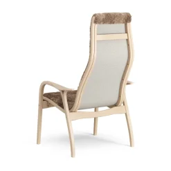 Butaca Lamino haya lacada/piel de oveja, Sahara (marrón turrón)