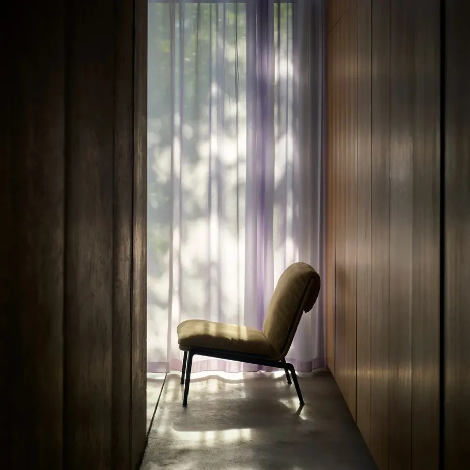 Butaca lounge Muno LN18, Warm black-Clay 0007