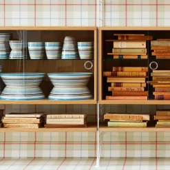 Cabinet vitrina con puertas correderas de cristal String, Roble, 78x30 cm