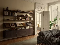 Cabinet vitrina con puertas correderas de cristal String, Roble oscuro, 78×30 cm