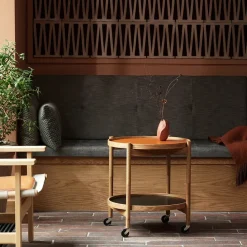 Carrito Bølling Tray Table model 50, Leaf, estructura de roble aceitado humo