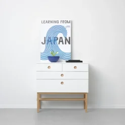 Cómoda Keep, Blanco, base de roble aceitado