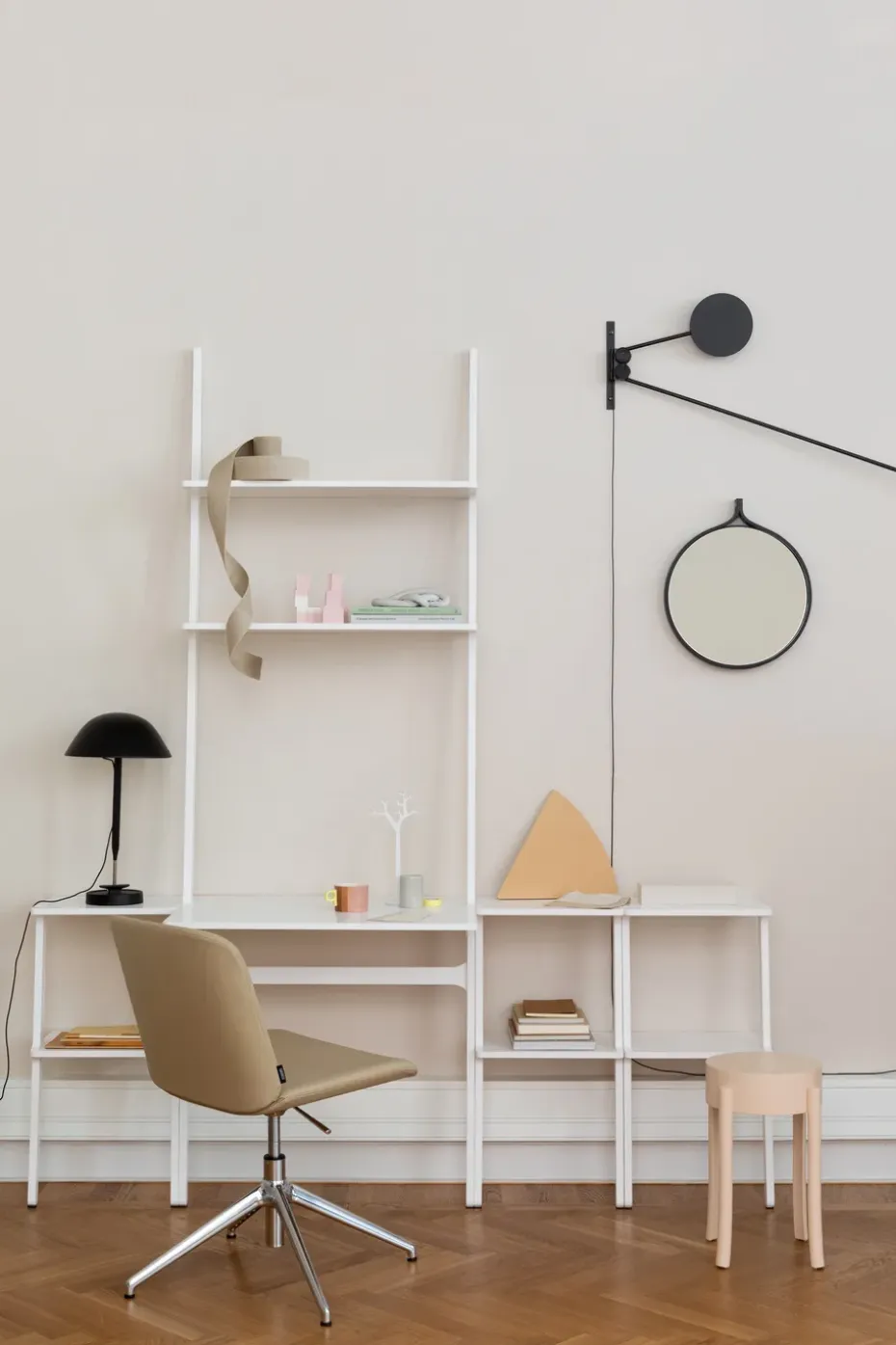 Escritorio Libri, fresno lacado blanco