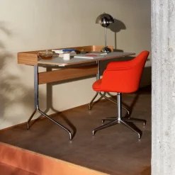 Escritorio Pavilion AV17, Mushroom linoleum, roble lacado, patas de cromo