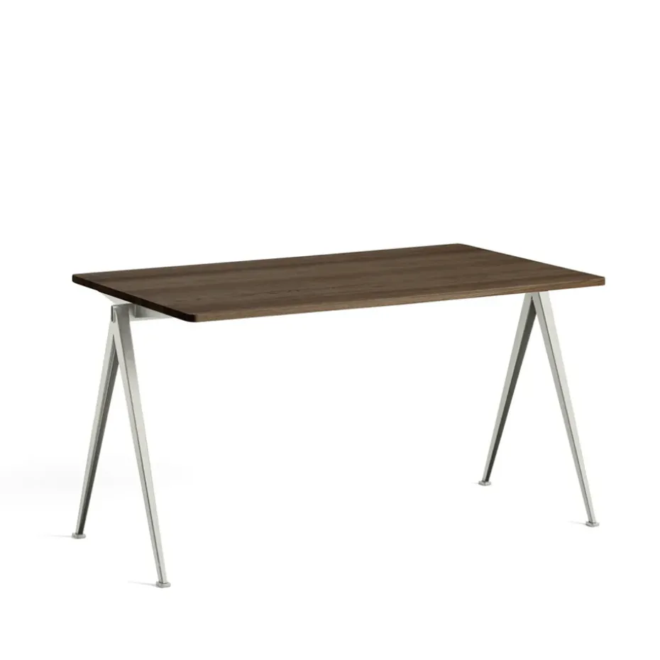 Escritorio Pyramid 01, roble ahumado, 140x75cm, estructura de acero beige