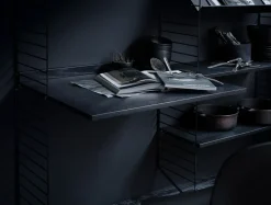 Escritorio String, Fresno teñido de negro, 78x58 cm