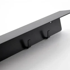 Estante con colgador de botellas y gancho Meraki, Acabado negro cepillado