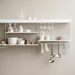 Estante String metal, Blanco, 78x30 cm, borde alto