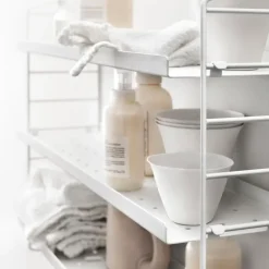 Estantería String Pocket metal, blanco