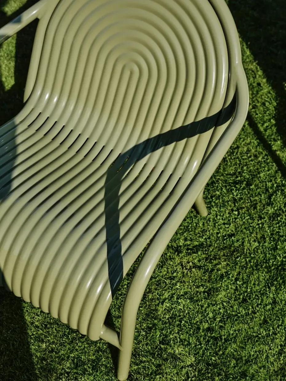 Groove lounge chair, Moss