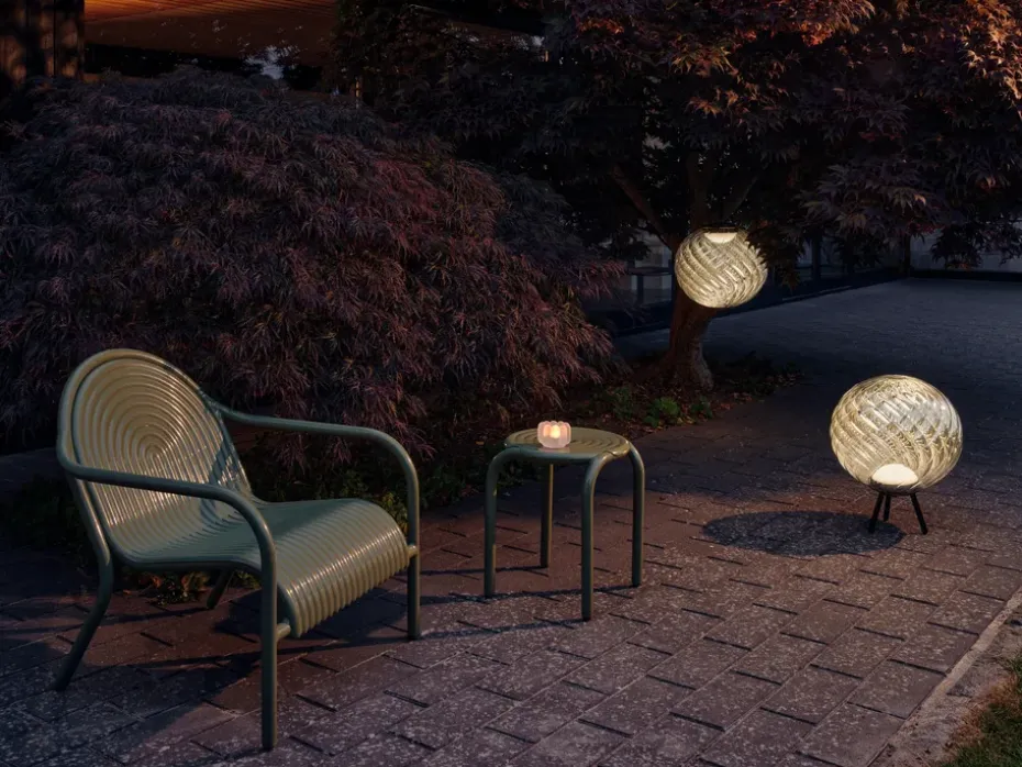 Groove lounge chair, Moss