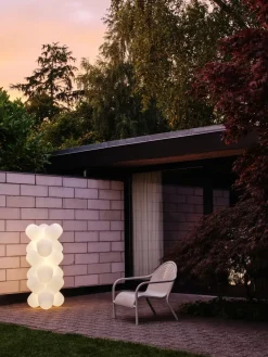 Groove lounge chair, Putty