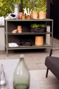 Kelia cocina de exterior con banco y estantes, Nordic green, 121x91x64 cm