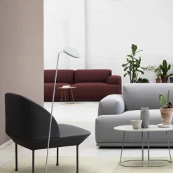 Mesa auxiliar Airy S, Off-white nanolaminate