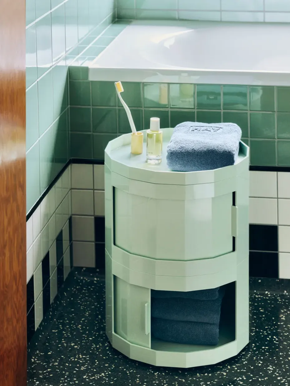 Mesa auxiliar Facet Cabinet 20, Soft mint