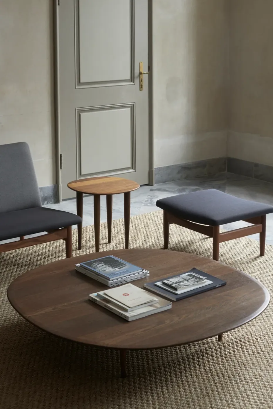 Mesa auxiliar JariØ45 cm, Roble aceitado ahumado