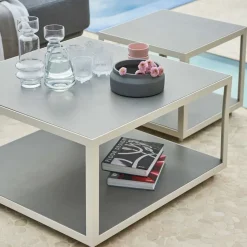 Mesa auxiliar Level, Teak, soporte blanco