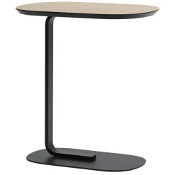 Mesa auxiliar Relate 60,5 cm, roble, negro
