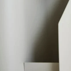 Mesa auxiliar Sentrum, gris