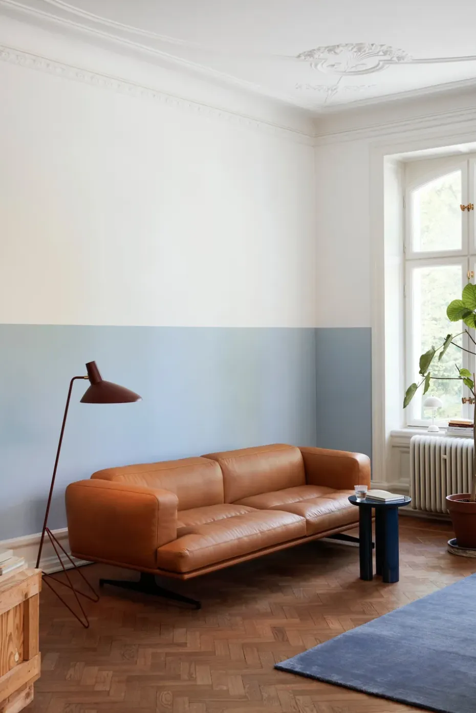 Mesa auxiliar Tung JA3, Steel blue