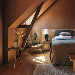 Mesa auxiliar Umanoff nogal-latón pulido, 60 cm