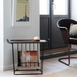 Mesa bandeja Minnie Mae Wood, negro-fresno oscuro