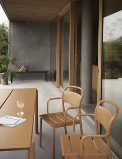 Mesa de acero Linear steel table 200 cm, Burnt orange