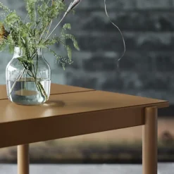 Mesa de acero Linear steel table 140 cm, Burnt orange