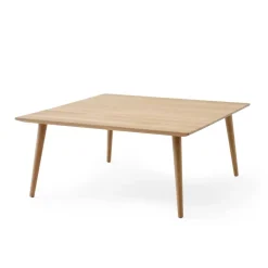 Mesa de centro In Between SK24 90 x 90 cm, Roble barnizado