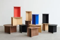 Mesa de centro Slit Ø45 cm, Lacquered oak