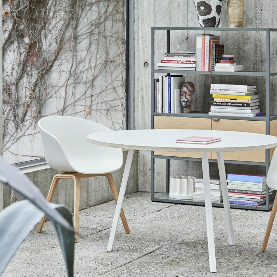 Mesa de comedor Loop Stand redonda, White laminate-white, Ø105 cm