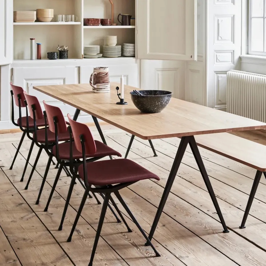 Mesa de comedor Pyramid 02, Oak matt lacqured-190x85cm-estructura de acero negra