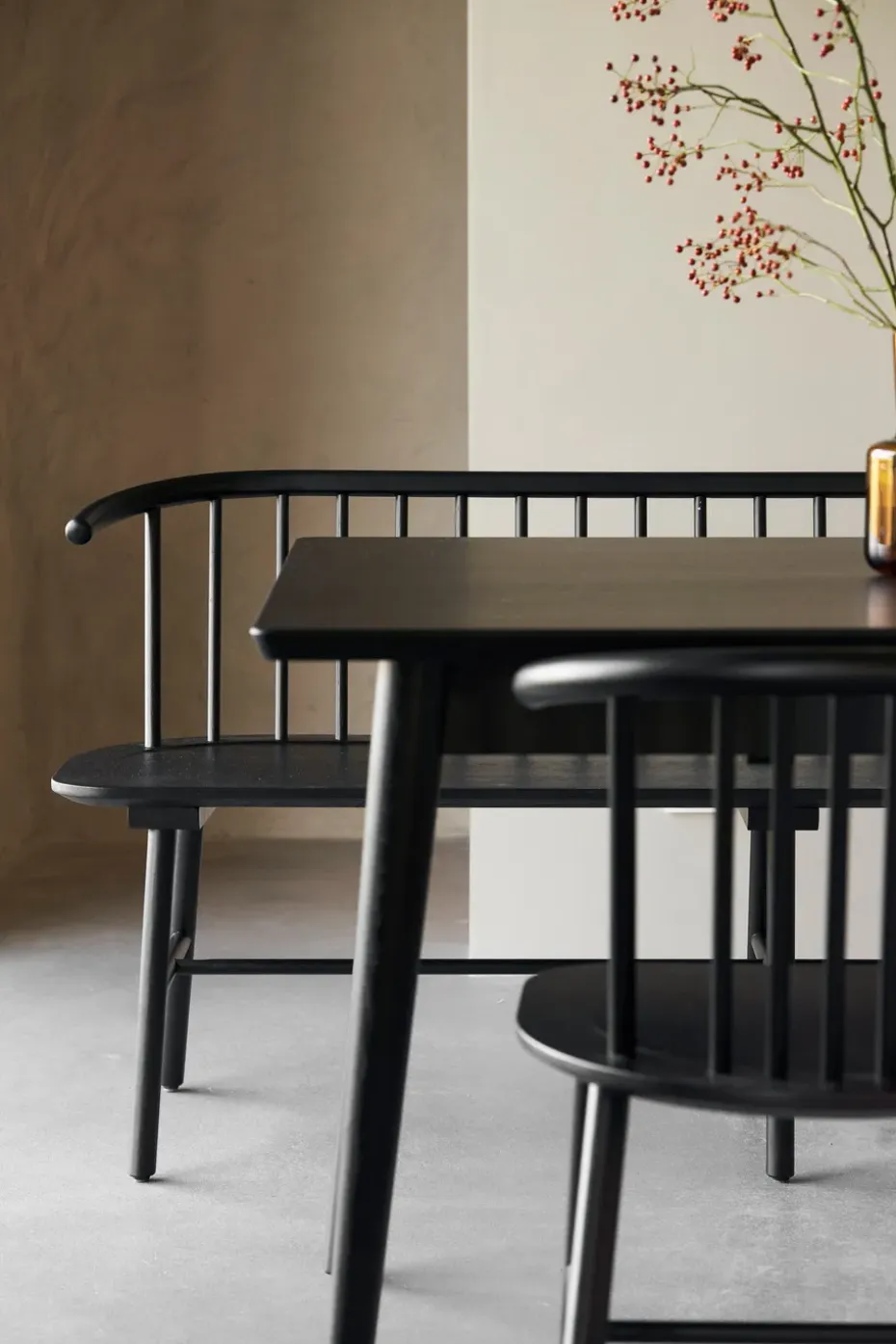 Mesa de comedor VIOR 90x200 cm, Roble lacado en negro