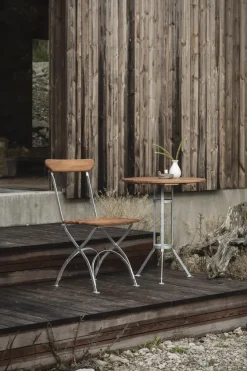 Mesa de tres patas Bryggeri, Teca-estructura galvanizada en caliente