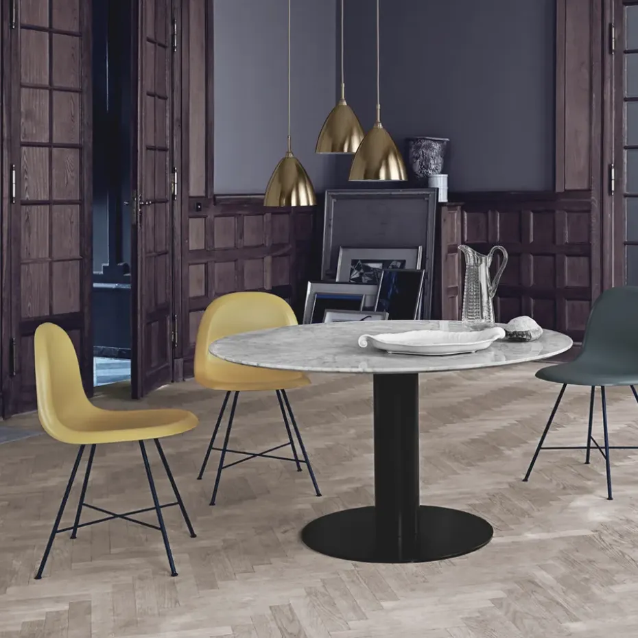 Mesa Gubi 2.0, Marble black, ø150, base negra